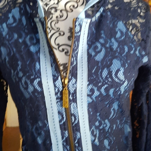Jacket - Picture 2 of 4